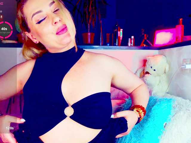стрип от -JuliaSpace-