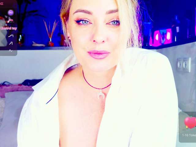 -juliaspace- online