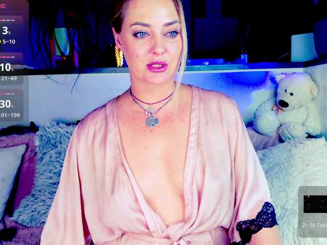 -JuliaSpace- live cam