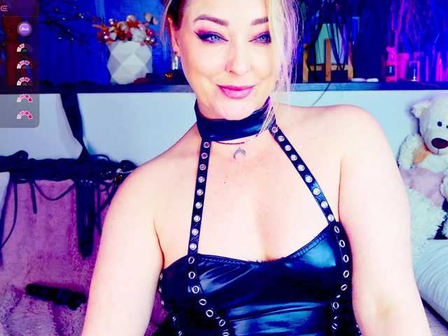 -juliaspace- live sex