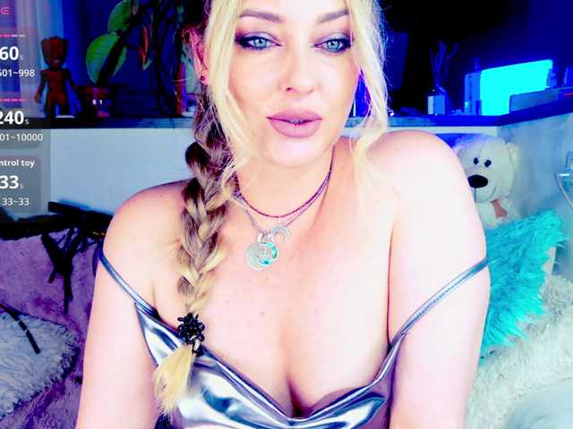 -JuliaSpace- live webcam show