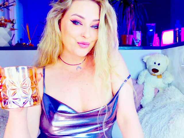 стрип от -JuliaSpace-
