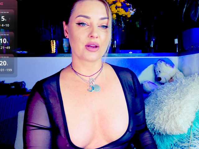 _JuliaSpace_ live cam preview