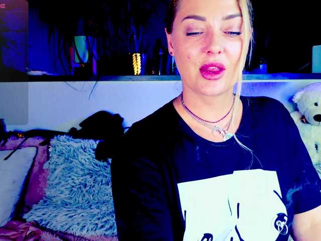 _JuliaSpace_