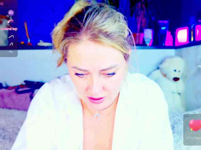 -JuliaSpace- -JuliaSpace-