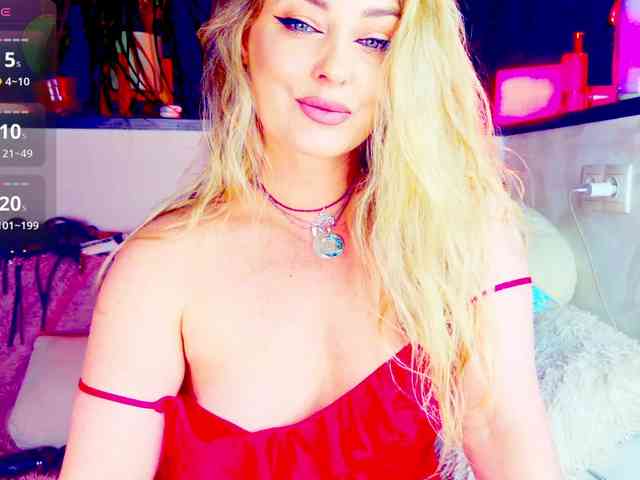 -JuliaSpace- Sex Cam Show