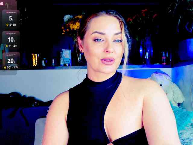 -JuliaSpace- -JuliaSpace-