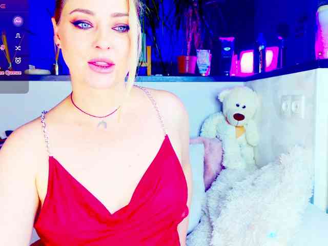 -JuliaSpace- -JuliaSpace-