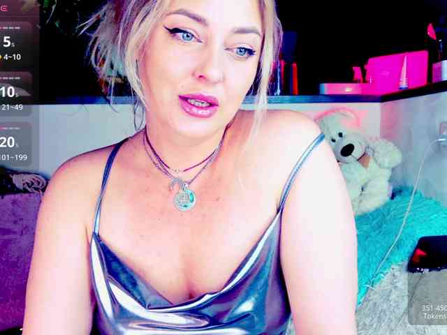 _JuliaSpace_ webcam