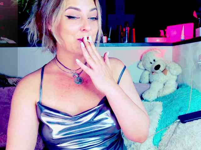 -JuliaSpace- -JuliaSpace-