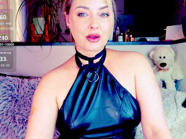 -JuliaSpace- -JuliaSpace-