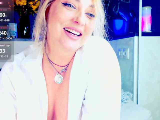 -JuliaSpace- -JuliaSpace-
