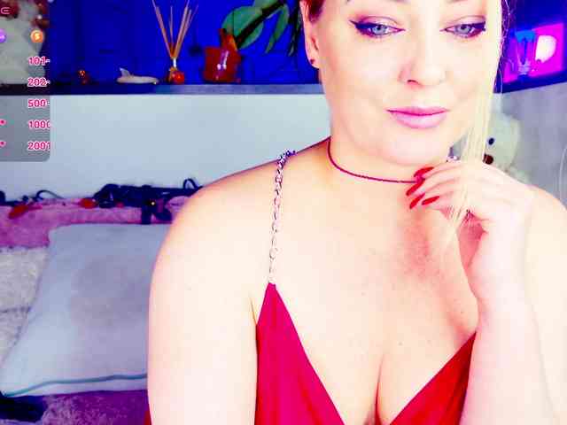 Ce modèle est en direct maintenant. -JuliaSpace-