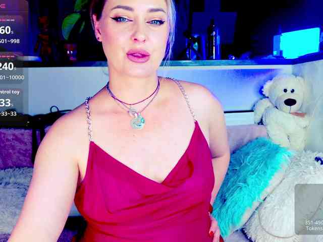 -JuliaSpace- Sex Cam Show