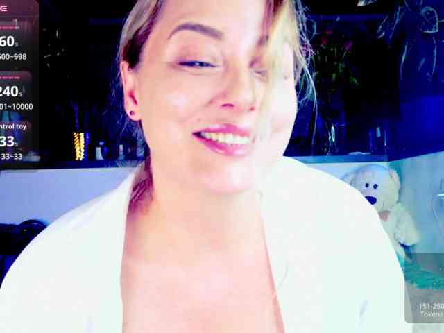Modelo: _JuliaSpace_