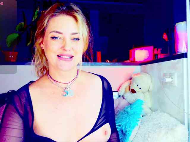 _JuliaSpace_ webcam