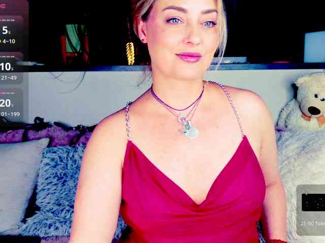 -JuliaSpace- 