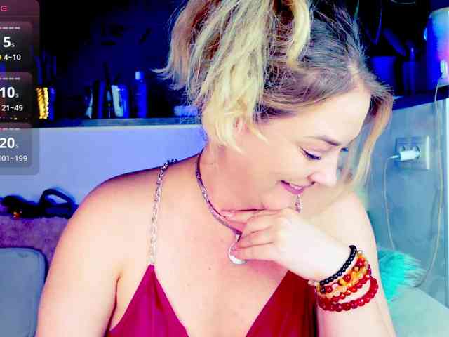 -JuliaSpace- -JuliaSpace-