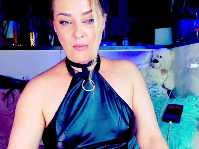 -JuliaSpace- -JuliaSpace-
