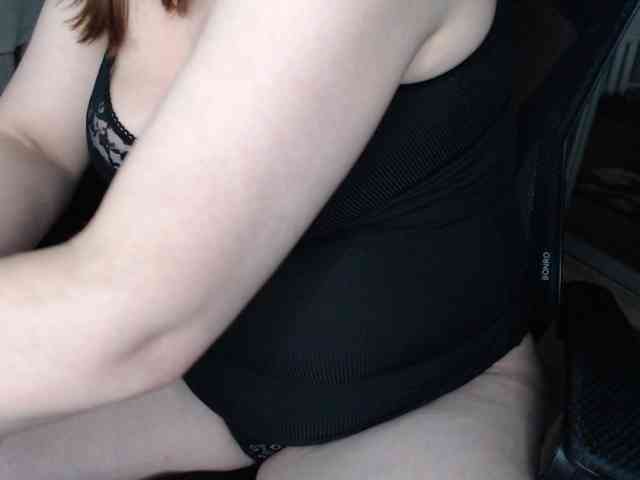 HotSexyMrs webcam