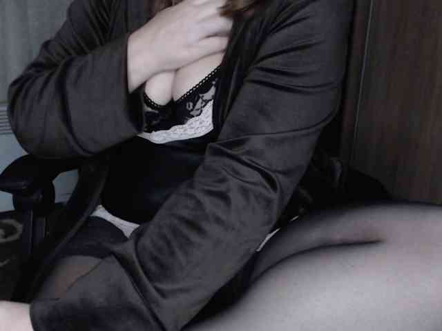 HotSexyMrs webcam