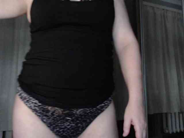 HotSexyMrs webcam
