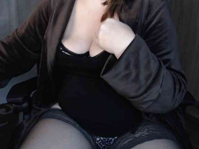 HotSexyMrs webcam