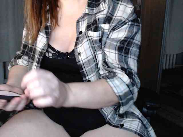 HotSexyMrs webcam