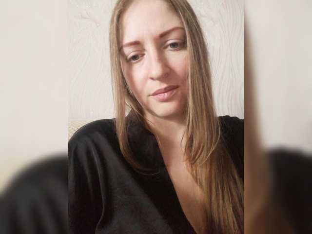 Viktoria-play live cam on BongaCams