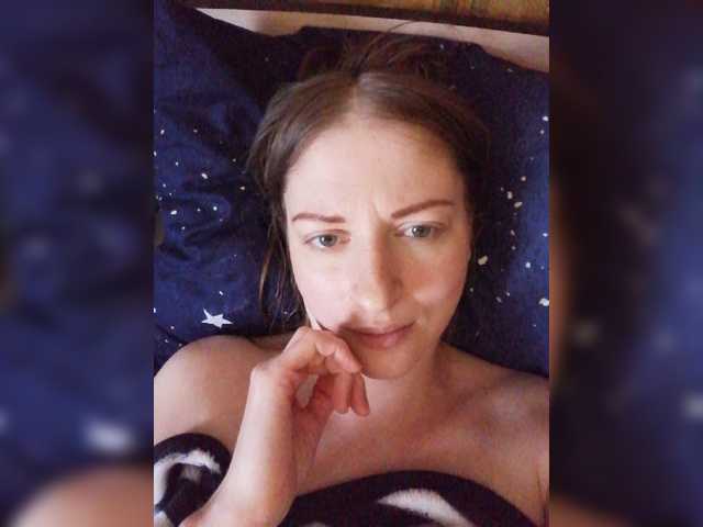 Viktoria-play live cam on BongaCams
