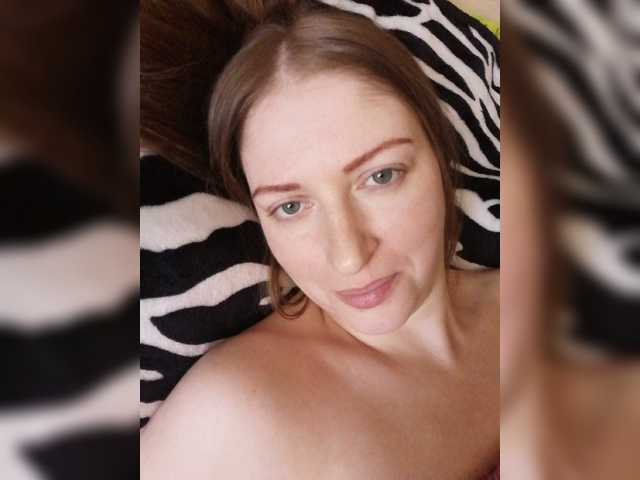 Live трансляция Viktoria-play - Runet.cam