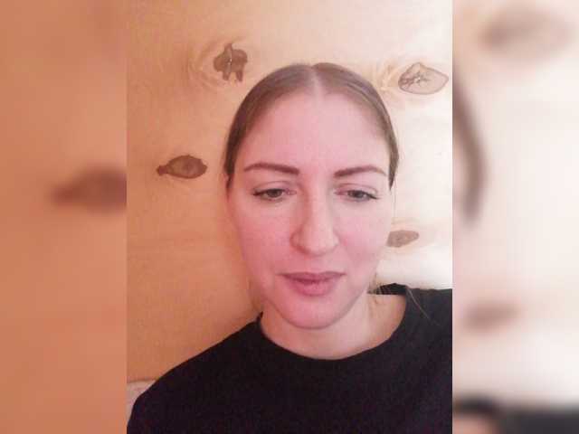go to chat with Viktoria-play