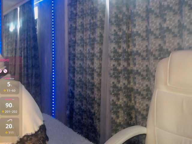 Aniiina, en vivo ahora en BongaCams