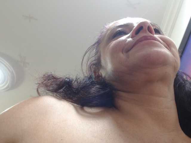 sexititshot12 live cam on BongaCams