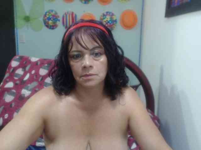 sexititshot12 webcam
