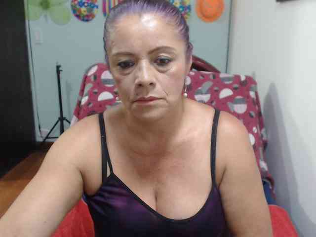 sexititshot12 webcam