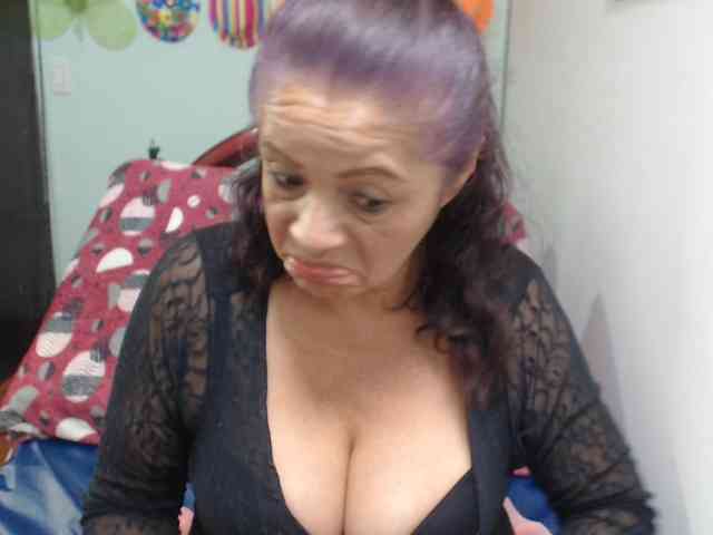sexititshot12 webcam