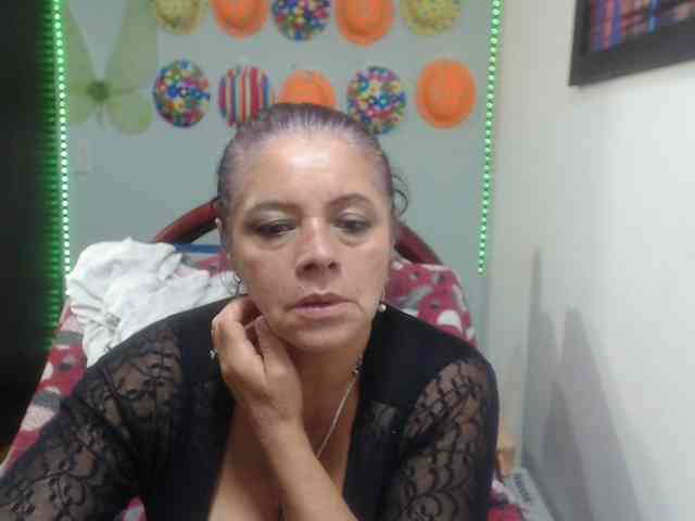 sexititshot12 webcam