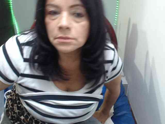 sexititshot12 webcam