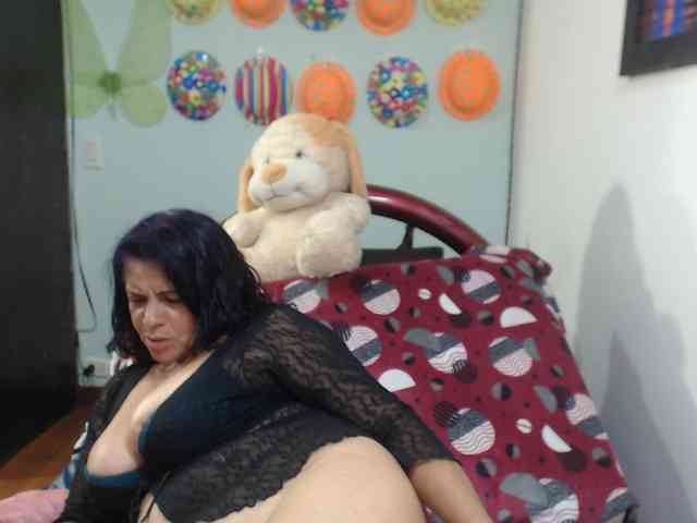 sexititshot12 webcam