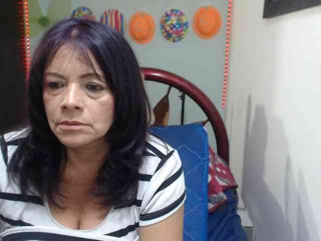 sexititshot12 webcam