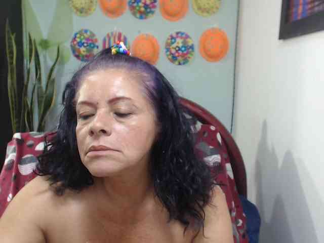 sexititshot12 webcam