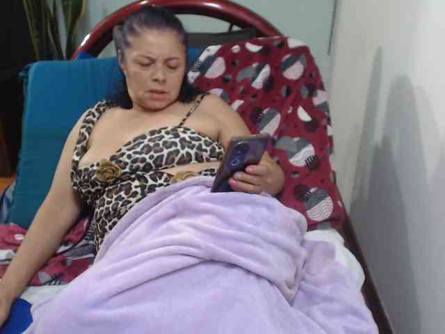 sexititshot12 webcam