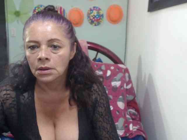 sexititshot12 webcam