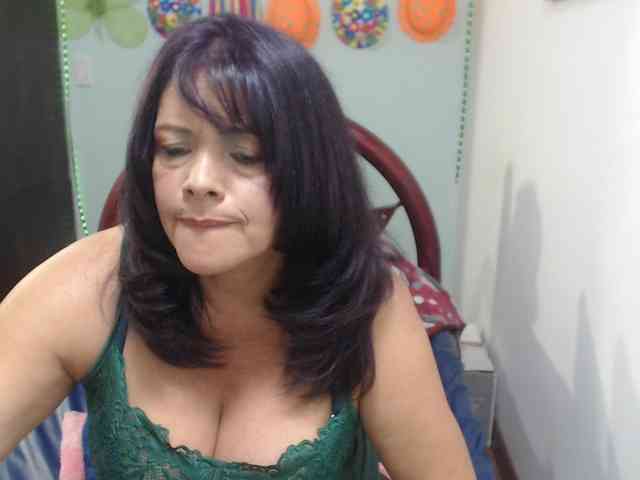 sexititshot12 webcam