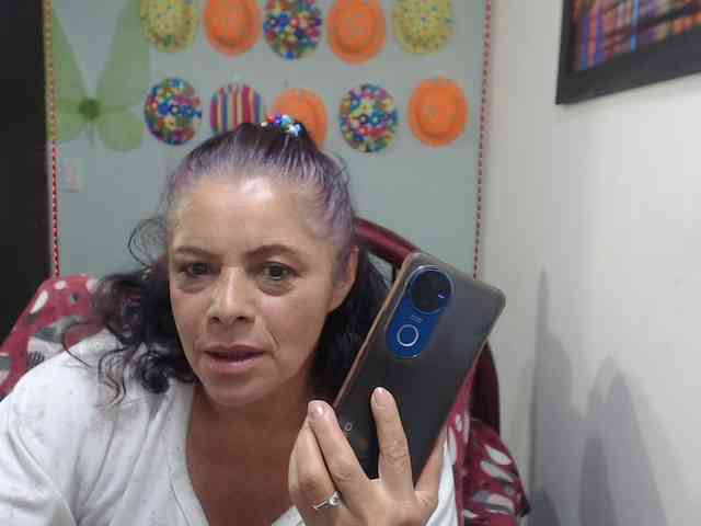 sexititshot12 webcam
