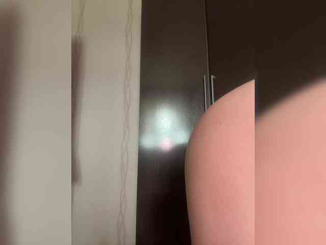 BadDoll webcam