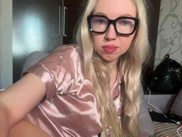 BadDoll webcam
