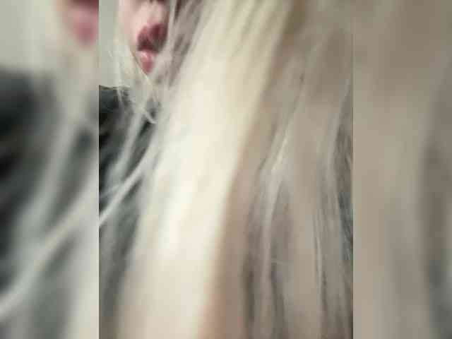 BadDoll webcam