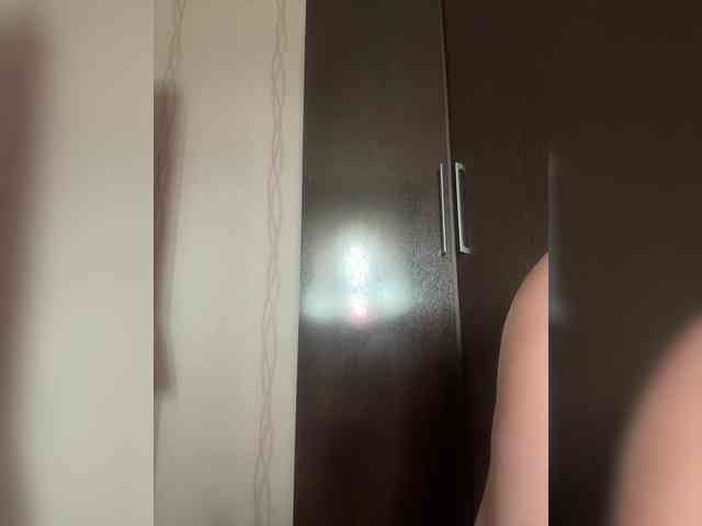BadDoll webcam